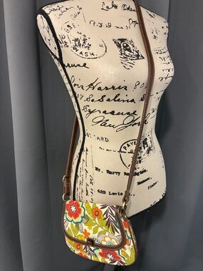 Relic Multicolor Floral Crossbody with Brown Strap